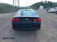 2018 Chevrolet Malibu LS с VIN 1G1ZC5ST7JF240348, выставлен на аукционе IAAI как лот 42980711 с пробегом 185 131 миль миль и . История ставок и продаж доступна на DreamBid. Изображение 16.