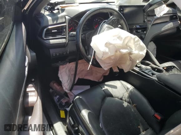 ✅ 2022 Toyota Camry XSE • VIN: 4T1K61AK6NU704387 • Lot: 57775045. Listed on Copart with 41,026 mi. Free auction sales archive from the USA and detailed vehicle history report at DreamBid. Image 8.