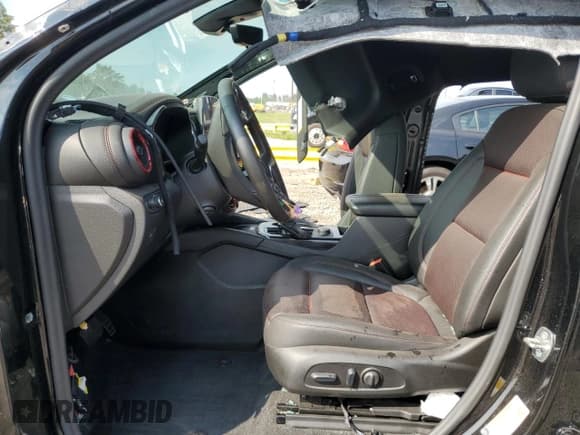 ✅ 2024 Chevrolet Blazer RS • VIN: 3GNKBKRS4RS284393 • Lot: 68637665. Listed on Copart with Not provided. Free auction sales archive from the USA and detailed vehicle history report at DreamBid. Image 7.