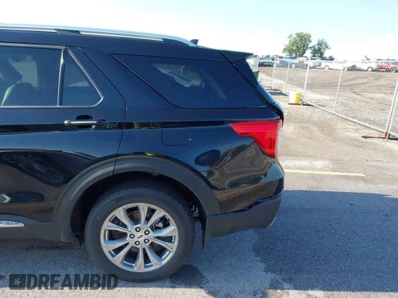 2023 Ford Explorer Limited z VIN 1FMSK8FH8PGB36162, wystawiony jako IAAI lot #42821868 z przebiegiem 16 820 mil mil oraz . Historia ofert i sprzedaży dostępna na DreamBid. Obrazek 19.