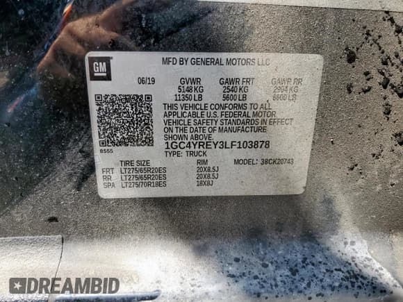 ✅ 2020 Chevrolet Silverado 2500HD High Country • VIN: 1GC4YREY3LF103878 • Лот: 81100165. Опубликован ранее на Copart с пробегом 378 595 миль. Бесплатный доступ к архиву аукционных продаж из США и подробный отчёт об истории автомобиля на DreamBid. Изображение 13.