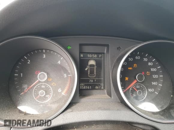 ✅ 2011 Volkswagen Golf TDI • VIN: WVWDM7AJ1BW113333 • Lot: 83978615. Wystawiony na Copart z przebiegiem 158 161 mil. Bezpłatny archiwum sprzedaży aukcyjnych z USA i szczegółowy raport historii pojazdu na DreamBid. Zdjęcie 9.