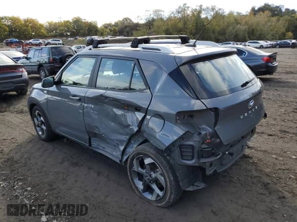 ✅ 2023 Hyundai Venue SEL • VIN: KMHRC8A38PU226727 • Лот: 75544594. Размещён на Copart с пробегом 34 215 миль миль. Получите бесплатный доступ к архиву аукционных продаж из США и посмотрите подробный отчёт об истории автомобиля на DreamBid. Изображение 2.