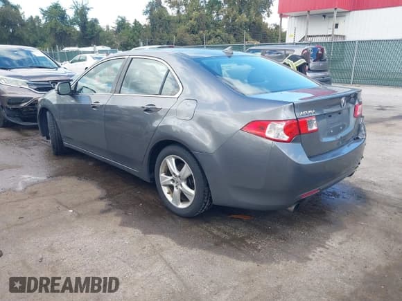 ✅ 2010 Acura TSX • VIN: JH4CU2F67AC017627 • Лот: 43428642. Опубликован ранее на IAAI с пробегом 188 649 миль. Бесплатный доступ к архиву аукционных продаж из США и подробный отчёт об истории автомобиля на DreamBid. Изображение 3.
