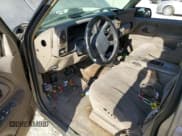 ✅ 1999 GMC Yukon • VIN: 1GKEC13R8XJ750848 • Lot: 58197545. Listed on Copart with 319,551 mi. Free auction sales archive from the USA and detailed vehicle history report at DreamBid. Image 8.