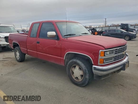 ✅ 1991 Chevrolet Silverado 2500 • VIN: 2GCFK29K7M1229418 • Лот: 94605415. Опубликован ранее на Copart с пробегом 102 124 миль. Бесплатный доступ к архиву аукционных продаж из США и подробный отчёт об истории автомобиля на DreamBid. Изображение 4.