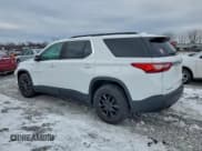 ✅ 2019 Chevrolet Traverse LT Cloth • VIN: 1GNERGKW6KJ302645 • Lot: 95925915. Wystawiony na Copart z przebiegiem 84 341 mil. Bezpłatny archiwum sprzedaży aukcyjnych z USA i szczegółowy raport historii pojazdu na DreamBid. Zdjęcie 2.
