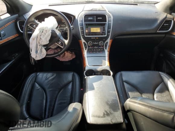 ✅ 2019 Lincoln Nautilus Select • VIN: 2LMPJ6K96KBL33931 • Lot: 90985255. Listed on Copart with 108,493 mi. Free auction sales archive from the USA and detailed vehicle history report at DreamBid. Image 8.