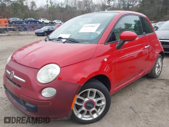 ✅ 2012 FIAT 500 Pop • VIN: 3C3CFFDRXCT185788 • Lot: 43759817. Wystawiony na IAAI z przebiegiem 92 104 mil. Bezpłatny archiwum sprzedaży aukcyjnych z USA i szczegółowy raport historii pojazdu na DreamBid. Zdjęcie 2.