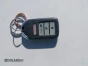 ✅ 2015 Honda CR-V Touring • VIN: 5J6RM4H98FL085953 • Lot: 43263066. Listed on IAAI with 281,281 mi. Free auction sales archive from the USA and detailed vehicle history report at DreamBid. Image 11.