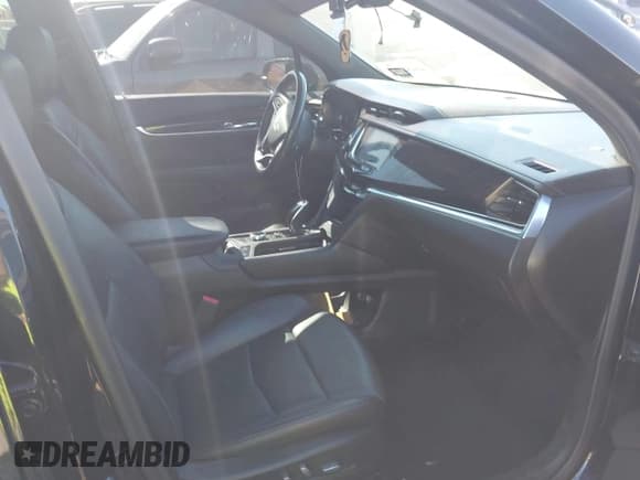 ✅ 2022 Cadillac XT6 Premium Luxury • VIN: 1GYKPDRS1NZ117535 • Lot: 43454592. Listed on IAAI with 108,802 mi. Free auction sales archive from the USA and detailed vehicle history report at DreamBid. Image 5.
