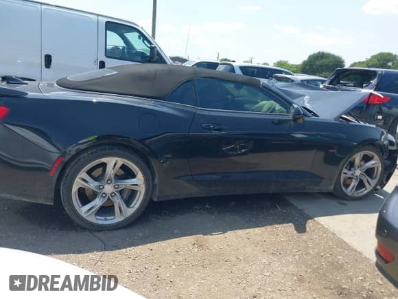 2017 Chevrolet Camaro 1SS с VIN 1G1FF3D72H0202585, выставлен на аукционе IAAI как лот 42345285 с пробегом 60 892 миль миль и . История ставок и продаж доступна на DreamBid. Изображение 13.