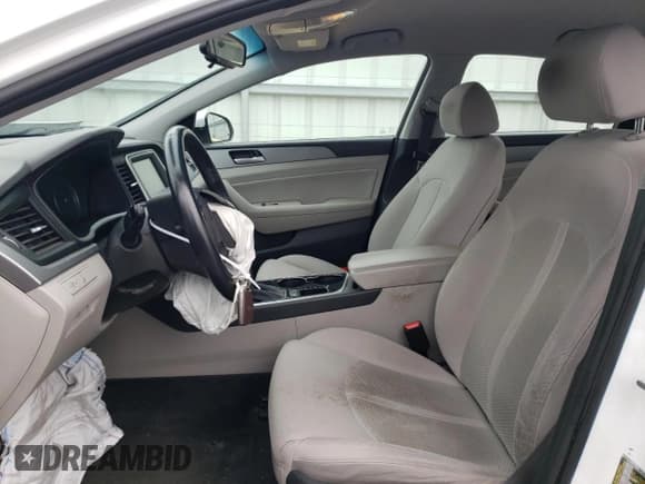 ✅ 2018 Hyundai Sonata Limited • VIN: 5NPE34AF7JH653338 • Lot: 47619143. Listed on Copart with 55,082 mi. Free auction sales archive from the USA and detailed vehicle history report at DreamBid. Image 7.