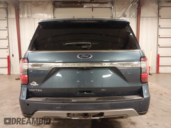 ✅ 2018 Ford Expedition Max Limited • VIN: 1FMJK2AT4JEA00182 • Lot: 43033545. Wystawiony na IAAI z przebiegiem 104 630 mil. Bezpłatny archiwum sprzedaży aukcyjnych z USA i szczegółowy raport historii pojazdu na DreamBid. Zdjęcie 17.