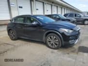 ✅ 2017 Infiniti QX30 Premium • VIN: SJKCH5CR3HA018492 • Лот: 84944445. Опубликован ранее на Copart с пробегом 136 684 миль. Бесплатный доступ к архиву аукционных продаж из США и подробный отчёт об истории автомобиля на DreamBid. Изображение 4.