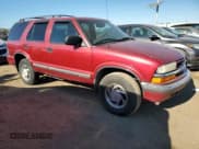 ✅ 2001 Chevrolet Blazer LT • VIN: 1GNDT13W112151005 • Lot: 88060215. Wystawiony na Copart z przebiegiem 97 077 mil. Bezpłatny archiwum sprzedaży aukcyjnych z USA i szczegółowy raport historii pojazdu na DreamBid. Zdjęcie 4.