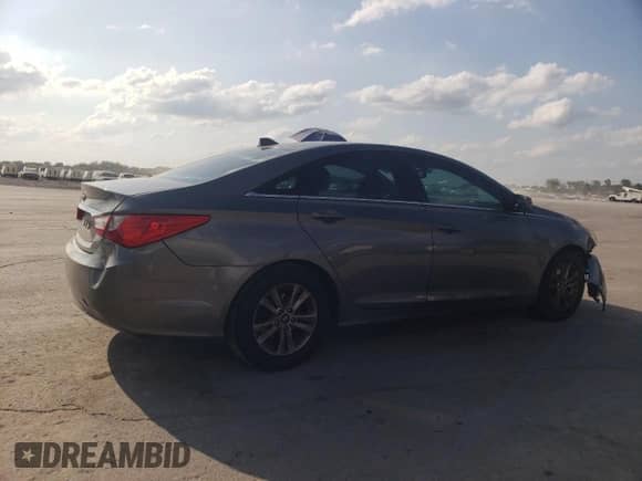 2013 Hyundai Sonata GLS с VIN 5NPEB4ACXDH564487, выставлен на аукционе Copart как лот 70167425 с пробегом 163 381 миль миль и Списание • Salvage title. История ставок и продаж доступна на DreamBid. Изображение 3.