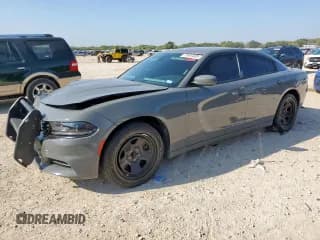 ✅ 2019 Dodge Charger Police • VIN: 2C3CDXAG1KH621904 • Lot: 71832335. Wystawiony na Copart z przebiegiem 135 453 mil. Bezpłatny archiwum sprzedaży aukcyjnych z USA i szczegółowy raport historii pojazdu na DreamBid. Zdjęcie 1.