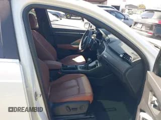 ✅ 2023 Audi Q3 S line Premium Plus • VIN: WA1EECF31P1118485 • Lot: 43447342. Wystawiony na IAAI z przebiegiem 33 164 mil. Bezpłatny archiwum sprzedaży aukcyjnych z USA i szczegółowy raport historii pojazdu na DreamBid. Zdjęcie 5.