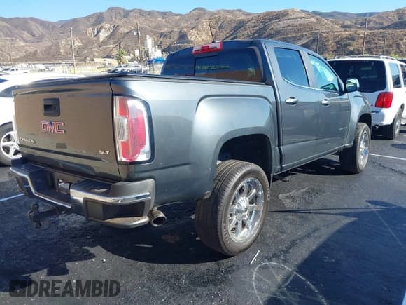 ✅ 2015 GMC Canyon 2WD SLT • VIN: 1GTG5CE30F1250832 • Lot: 43229990. Wystawiony na IAAI z przebiegiem 46 676 mil. Bezpłatny archiwum sprzedaży aukcyjnych z USA i szczegółowy raport historii pojazdu na DreamBid. Zdjęcie 4.