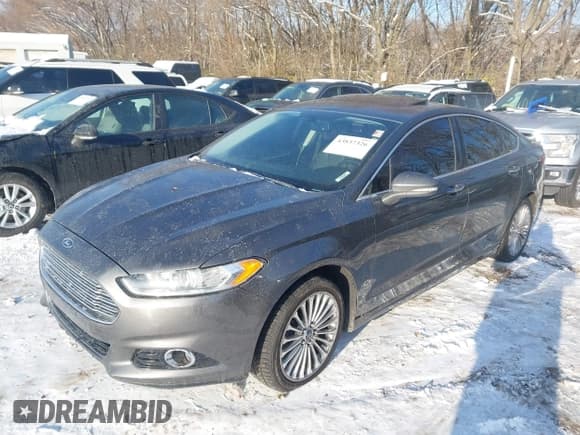 ✅ 2016 Ford Fusion Titanium • VIN: 3FA6P0K96GR300806 • Lot: 43837326. Listed on IAAI with 229,915 mi. Free auction sales archive from the USA and detailed vehicle history report at DreamBid. Image 17.