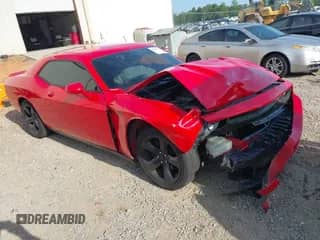 2014 Dodge Challenger R/T z VIN 2C3CDYBT2EH311301, wystawiony jako IAAI lot #42740276 z przebiegiem 145 907 mil mil oraz . Historia ofert i sprzedaży dostępna na DreamBid. Obrazek 1.