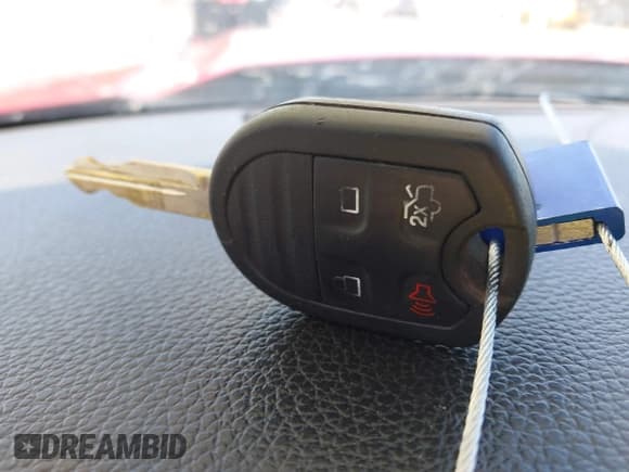 ✅ 2011 Ford Mustang V6 • VIN: 1ZVBP8EM0B5102786 • Лот: 43601978. Опубликован ранее на IAAI с пробегом 184 015 миль. Бесплатный доступ к архиву аукционных продаж из США и подробный отчёт об истории автомобиля на DreamBid. Изображение 11.