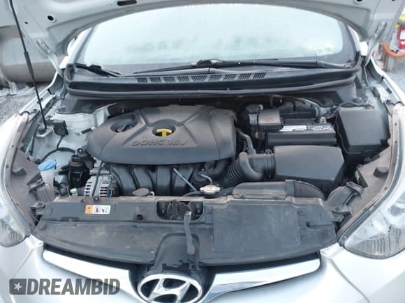 ✅ 2015 Hyundai Elantra SE • VIN: 5NPDH4AE1FH595111 • Lot: 42627746. Listed on IAAI with 119,690 mi. Free auction sales archive from the USA and detailed vehicle history report at DreamBid. Image 10.