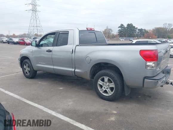 ✅ 2007 Toyota Tundra SR5 • VIN: 5TBBV54187S490813 • Lot: 43737937. Wystawiony na IAAI z przebiegiem 299 927 mil. Bezpłatny archiwum sprzedaży aukcyjnych z USA i szczegółowy raport historii pojazdu na DreamBid. Zdjęcie 14.