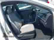 2016 Toyota Camry SE z VIN 4T1BF1FK9GU183886, wystawiony jako IAAI lot #42848504 z przebiegiem 158 322 mil mil oraz . Historia ofert i sprzedaży dostępna na DreamBid. Obrazek 5.