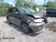 ✅ 2016 Mitsubishi Outlander SE • VIN: JA4AZ3A3XGZ035357 • Lot: 43615723. Wystawiony na IAAI z przebiegiem 91 972 mil. Bezpłatny archiwum sprzedaży aukcyjnych z USA i szczegółowy raport historii pojazdu na DreamBid. Zdjęcie 1.