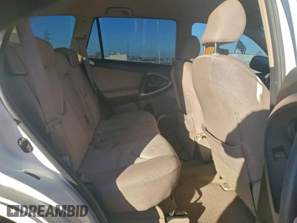 ✅ 2008 Toyota RAV4 • VIN: JTMBD33VX86076467 • Лот: 94086005. Опубликован ранее на Copart с пробегом 238 305 миль. Бесплатный доступ к архиву аукционных продаж из США и подробный отчёт об истории автомобиля на DreamBid. Изображение 10.