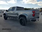 ✅ 2020 Chevrolet Silverado 1500 LT • VIN: 1GCRWCED8LZ157245 • Lot: 91548175. Wystawiony na Copart z przebiegiem 147 807 mil. Bezpłatny archiwum sprzedaży aukcyjnych z USA i szczegółowy raport historii pojazdu na DreamBid. Zdjęcie 2.