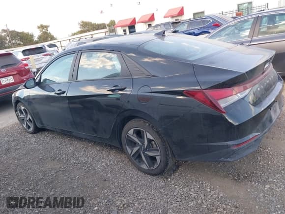 ✅ 2023 Hyundai Elantra SEL • VIN: KMHLS4AGXPU549102 • Lot: 43411717. Listed on IAAI with 33,744 mi. Free auction sales archive from the USA and detailed vehicle history report at DreamBid. Image 15.