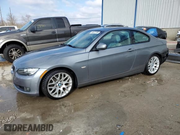 ✅ 2010 BMW 3 Series 328i • VIN: WBAWB3C51AP139640 • Lot: 46573795. Listed on Copart with 97,921 mi. Free auction sales archive from the USA and detailed vehicle history report at DreamBid. Image 1.