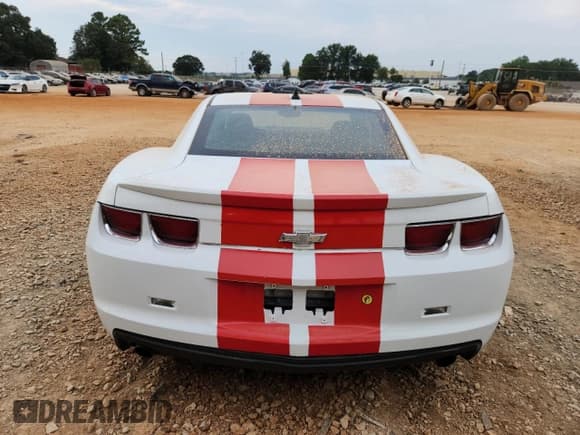 ✅ 2012 Chevrolet Camaro 2LS • VIN: 2G1FA1E36C9146227 • Lot: 81552035. Wystawiony na Copart z przebiegiem 213 205 mil. Bezpłatny archiwum sprzedaży aukcyjnych z USA i szczegółowy raport historii pojazdu na DreamBid. Zdjęcie 6.