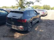 ✅ 2024 Volkswagen Taos SE • VIN: 3VVUX7B27RM089663 • Lot: 42471446. Listed on IAAI with 7,389 mi. Free auction sales archive from the USA and detailed vehicle history report at DreamBid. Image 4.