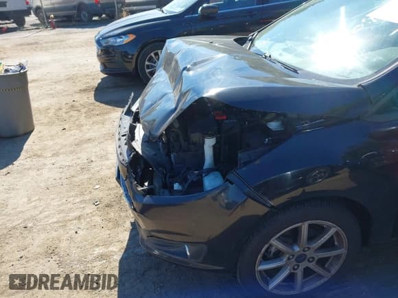 ✅ 2019 Ford Fiesta SE • VIN: 3FADP4EJXKM148281 • Lot: 43509216. Listed on IAAI with 86,612 mi. Free auction sales archive from the USA and detailed vehicle history report at DreamBid. Image 6.