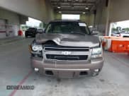 ✅ 2014 Chevrolet Tahoe LT • VIN: 1GNSCBE09ER193327 • Lot: 43187109. Listed on IAAI with 168,647 mi. Free auction sales archive from the USA and detailed vehicle history report at DreamBid. Image 12.