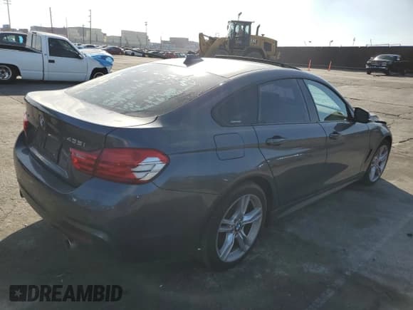 ✅ 2015 BMW 4 Series 435i xDrive • VIN: WBA4B3C59FD670407 • Lot: 89565445. Wystawiony na Copart z przebiegiem Nie podano. Bezpłatny archiwum sprzedaży aukcyjnych z USA i szczegółowy raport historii pojazdu na DreamBid. Zdjęcie 3.