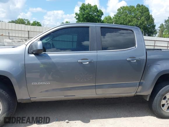 ✅ 2020 Chevrolet Colorado 2WD Work Truck • VIN: 1GCGSBEN5L1250342 • Lot: 42385150. Wystawiony na IAAI z przebiegiem 56 302 mil. Bezpłatny archiwum sprzedaży aukcyjnych z USA i szczegółowy raport historii pojazdu na DreamBid. Zdjęcie 14.