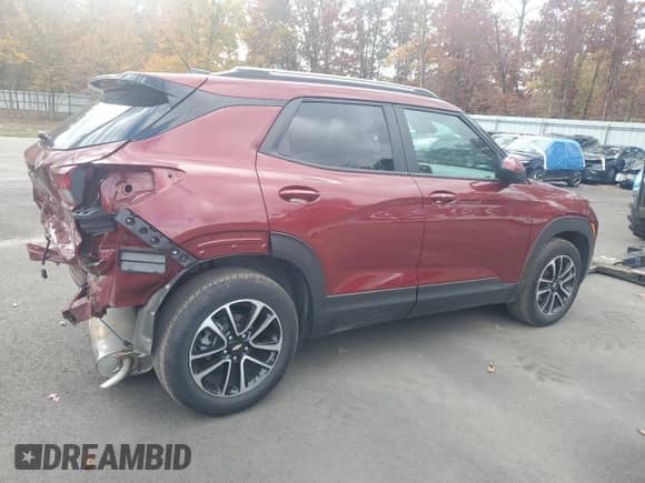 ✅ 2025 Chevrolet TrailBlazer LT • VIN: KL79MPSL0SB184162 • Lot: 90026575. Wystawiony na Copart z przebiegiem 12 823 mil. Bezpłatny archiwum sprzedaży aukcyjnych z USA i szczegółowy raport historii pojazdu na DreamBid. Zdjęcie 3.