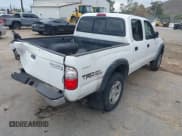 ✅ 2002 Toyota Tacoma PreRunner • VIN: 5TEGN92N72Z011738 • Lot: 43692039. Wystawiony na IAAI z przebiegiem 324 979 mil. Bezpłatny archiwum sprzedaży aukcyjnych z USA i szczegółowy raport historii pojazdu na DreamBid. Zdjęcie 4.