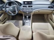 ✅ 2012 Honda Accord LX • VIN: 1HGCP2F3XCA024165 • Лот: 92999165. Опубликован ранее на Copart с пробегом 270 931 миль. Бесплатный доступ к архиву аукционных продаж из США и подробный отчёт об истории автомобиля на DreamBid. Изображение 8.