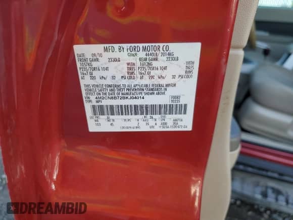 2011 Mercury Mariner z VIN 4M2CN8B72BKJ04014, wystawiony jako Copart lot #44919685 z przebiegiem 101 063 mil mil oraz Szkoda całkowita • Salvage title. Historia ofert i sprzedaży dostępna na DreamBid. Obrazek 13.