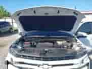 2020 Chevrolet Silverado 1500 LT z VIN 3GCPWCED1LG407738, wystawiony jako IAAI lot #43020970 z przebiegiem 50 701 mil mil oraz . Historia ofert i sprzedaży dostępna na DreamBid. Obrazek 10.