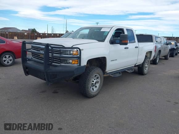 ✅ 2017 Chevrolet Silverado 2500HD Work Truck • VIN: 1GC2KUEG1HZ249494 • Лот: 43660964. Опубликован ранее на IAAI с пробегом 165 763 миль. Бесплатный доступ к архиву аукционных продаж из США и подробный отчёт об истории автомобиля на DreamBid. Изображение 2.