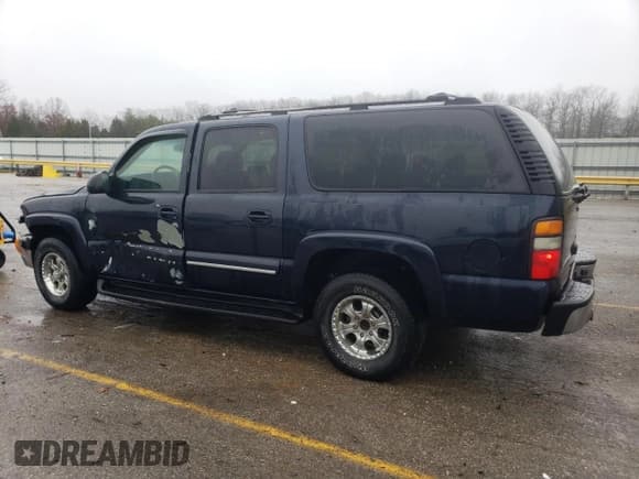 ✅ 2004 Chevrolet Suburban LS • VIN: 1GNFK16Z74J136696 • Лот: 86549784. Опубликован ранее на Copart с пробегом 218 908 миль. Бесплатный доступ к архиву аукционных продаж из США и подробный отчёт об истории автомобиля на DreamBid. Изображение 2.
