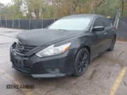 ✅ 2018 Nissan Altima SR • VIN: 1N4AL3AP0JC189554 • Lot: 43495720. Wystawiony na IAAI z przebiegiem 174 550 mil. Bezpłatny archiwum sprzedaży aukcyjnych z USA i szczegółowy raport historii pojazdu na DreamBid. Zdjęcie 2.