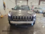 ✅ 2018 Jeep Cherokee Overland • VIN: 1C4PJMJX1JD593957 • Lot: 80904555. Listed on Copart with 62,075 mi. Free auction sales archive from the USA and detailed vehicle history report at DreamBid. Image 5.